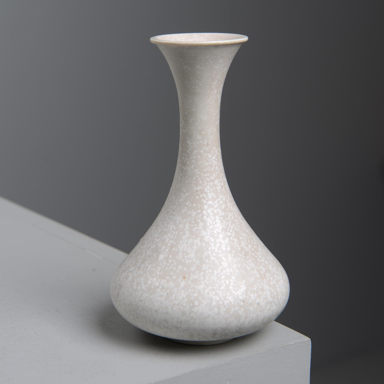 GUNNAR NYLUND. Vase, stentøj, Rörstrand.
