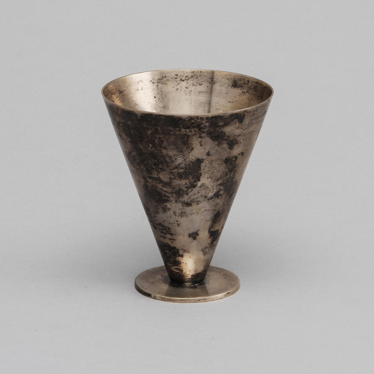 BÄGARE, silver, Wiwen Nilsen, Lund, 1938. Vikt 92 gram.