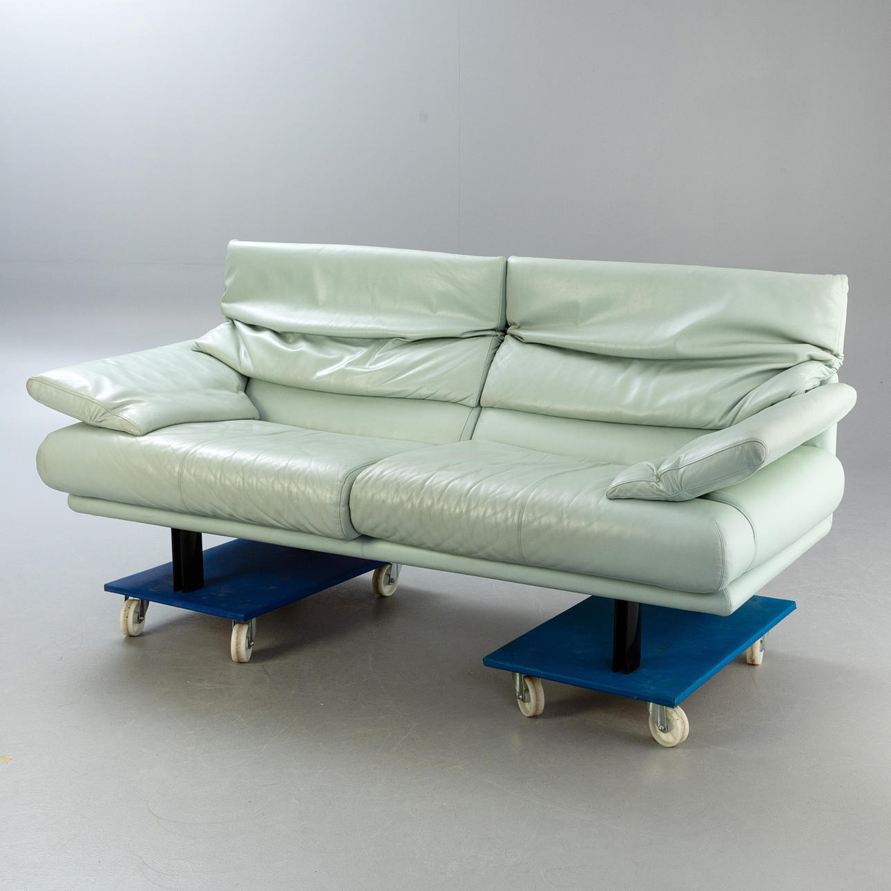 PAOLO PIVA for B&B ITALIA, 2-seater sofa 'Alanda'. Furniture
