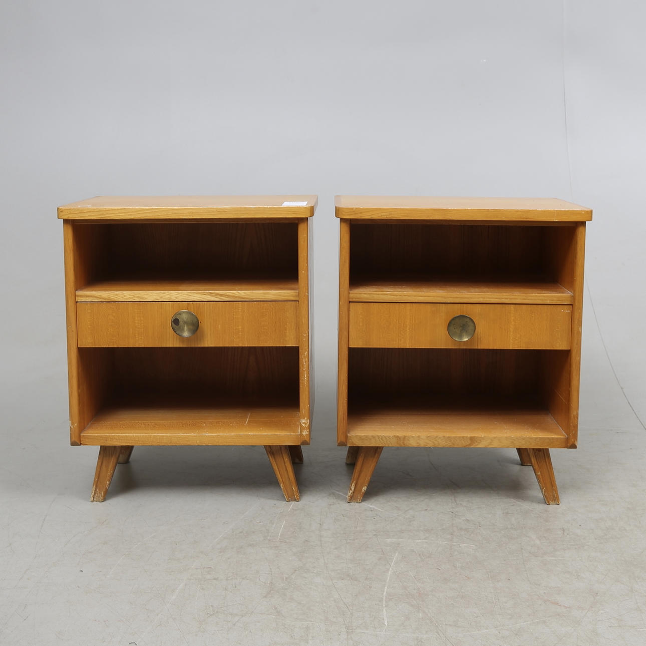 NATTBORD, ett par, 1940-tal.