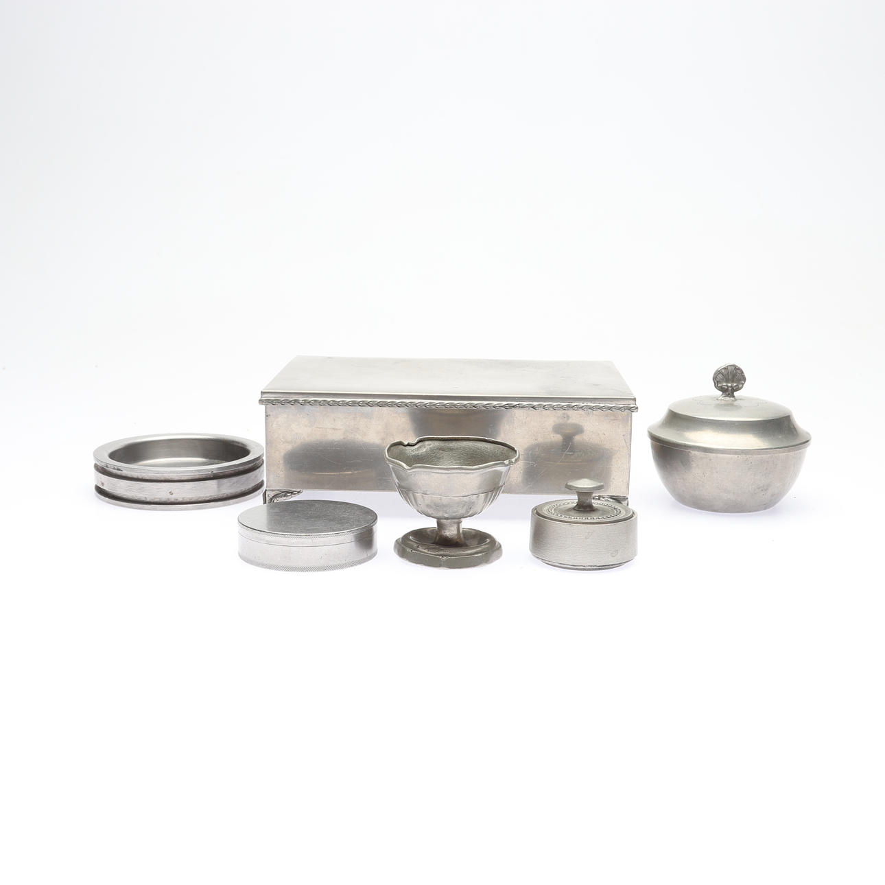 PEWTER OBJECTS, 6 parts, including boxes.