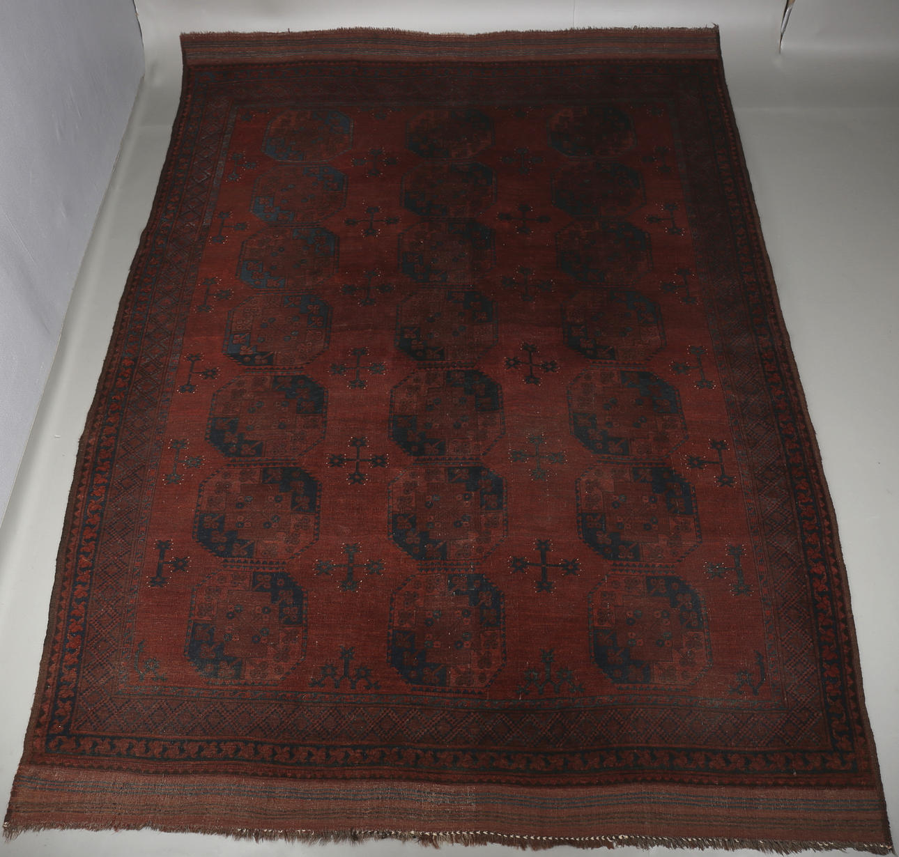 MATTA, Afghanistan, 315 x 241 cm.