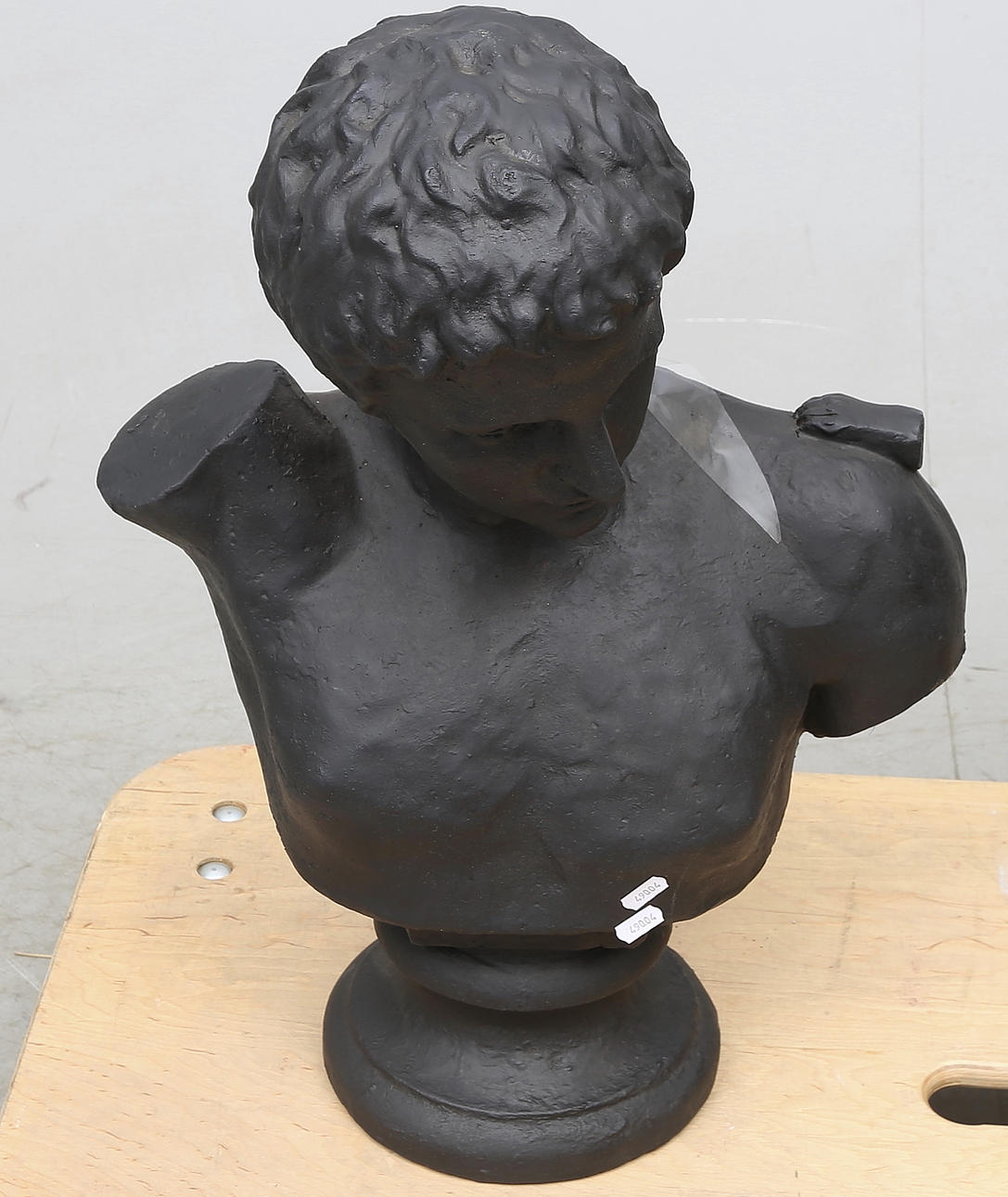 SKULPTUR, gjutjärn, svartmålad.