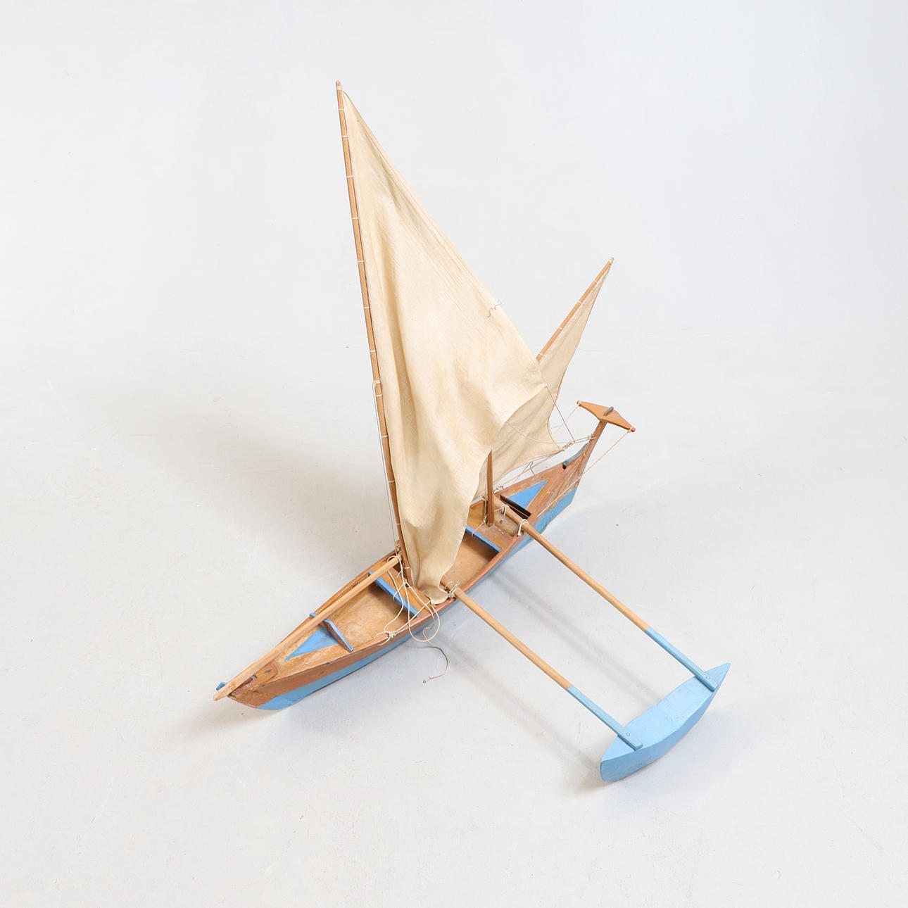 MODEL SHIP, Proa, 1900s.