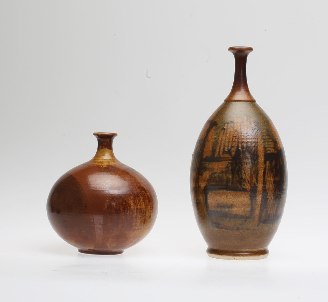 VASES, 2 pcs, ceramics, Pia Flink, 1900s.