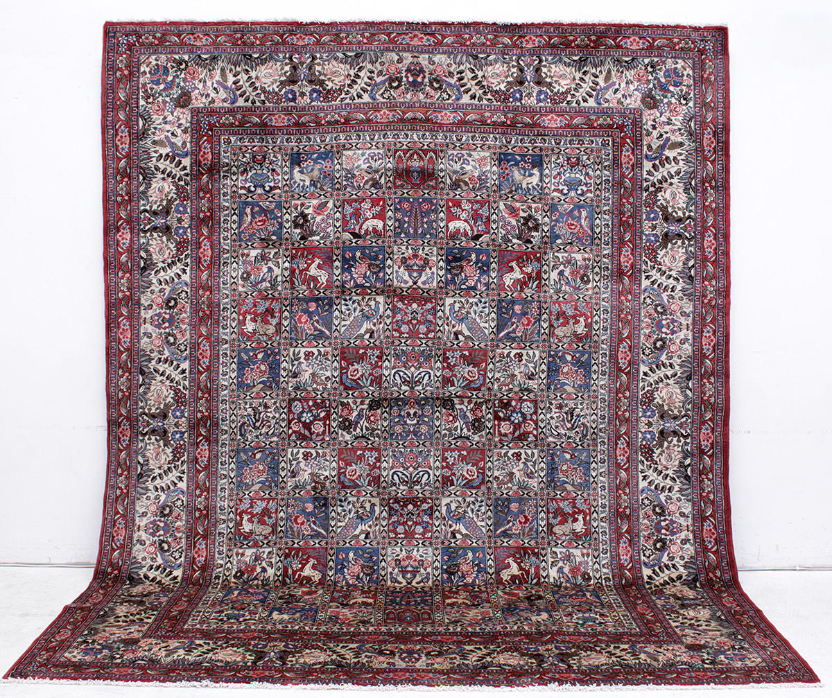 MATTA, Persisk, figural Baktiari (fine), 395 x 314 cm.