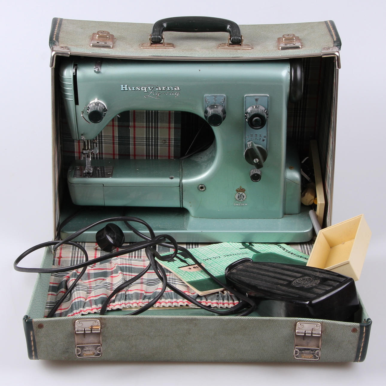 SYMASKIN, Husqvarna Zig Zag, 1900-talets mitt.