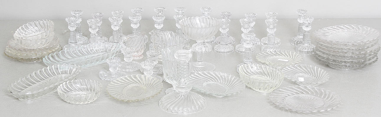 GLASFÖREMÅL, ca 54 delar, "Turbin", troligen Reijmyre, 1900-tal.