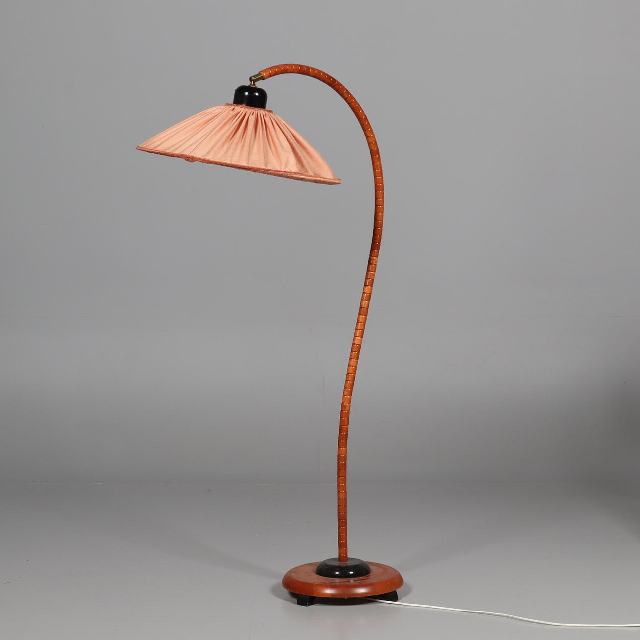 GOLVLAMPA, Markslöjd, Kinna.