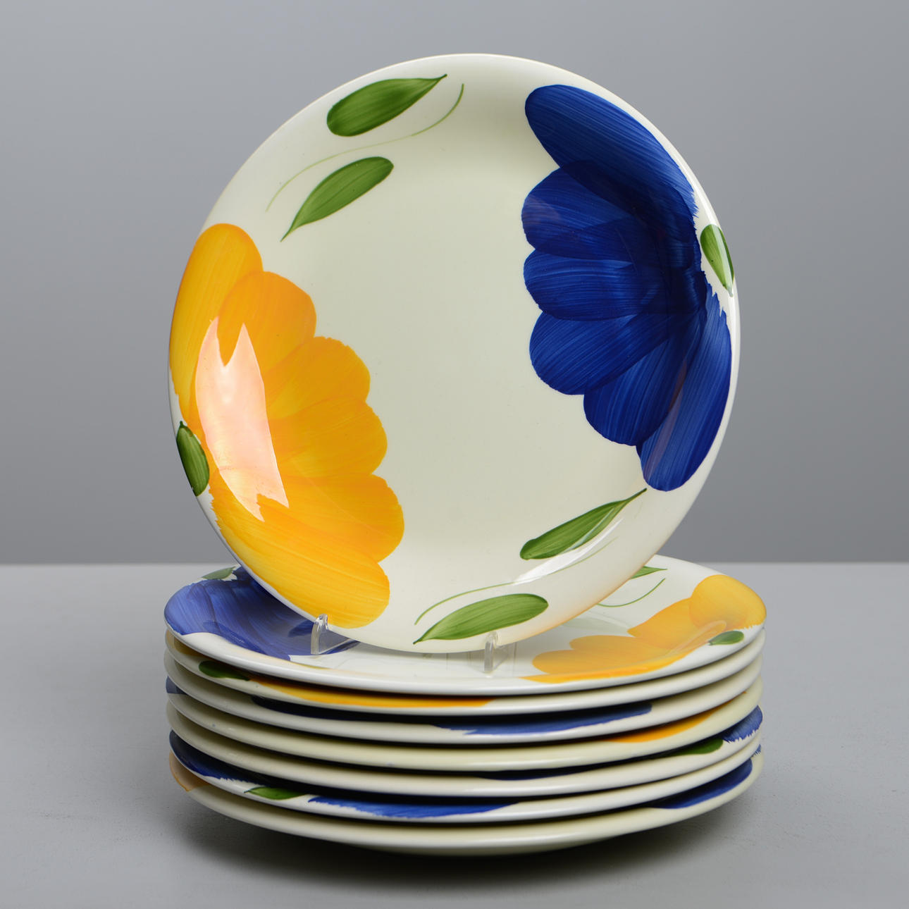 DINING PLATES, 8 pcs, La Primula, Italy.