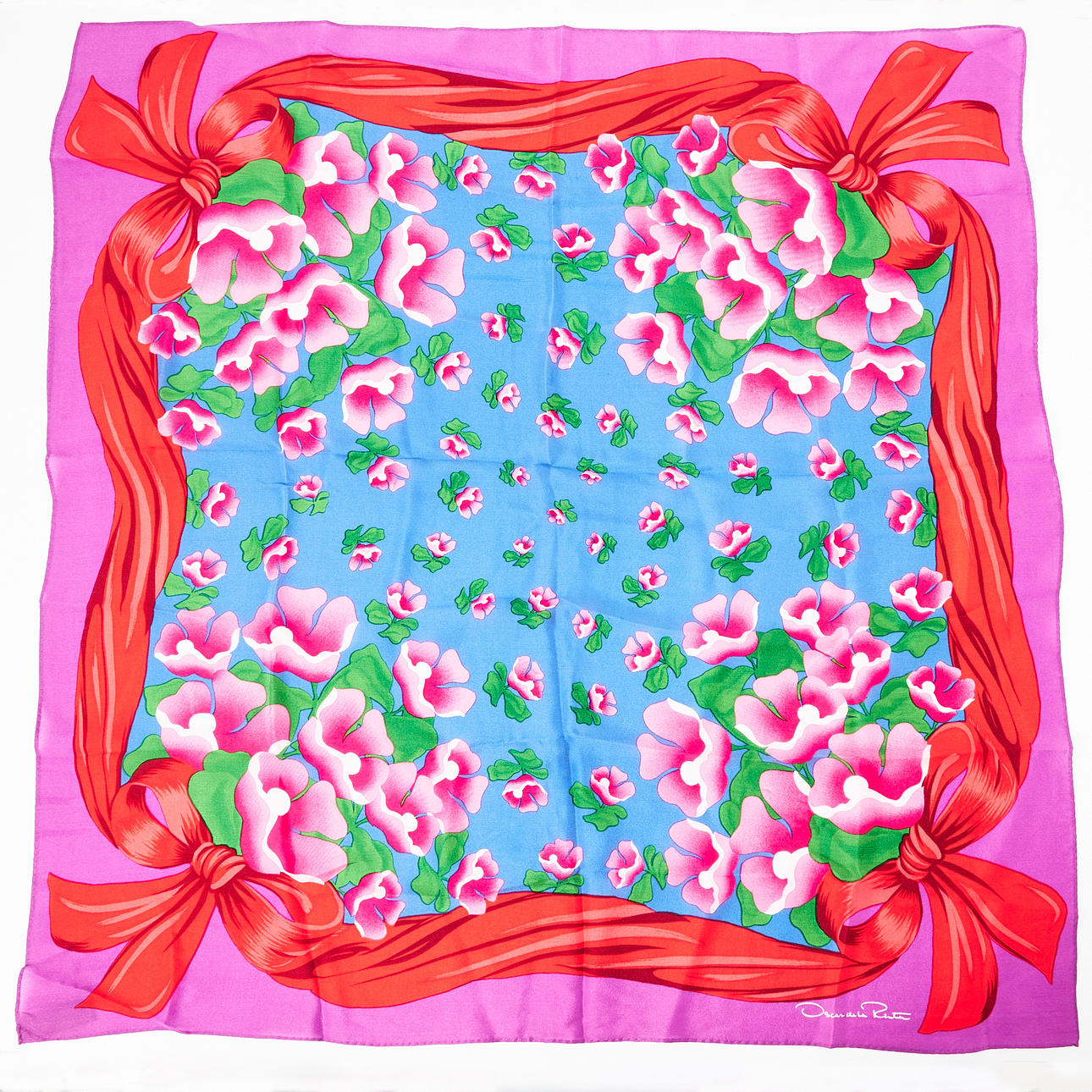 OSACR DE LA RENTA, scarf, siden, blå bottenfärg med blommor i rosa ...