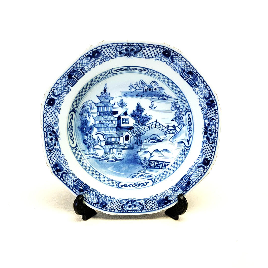 1800-TALETS KINESISKA SKÅL.