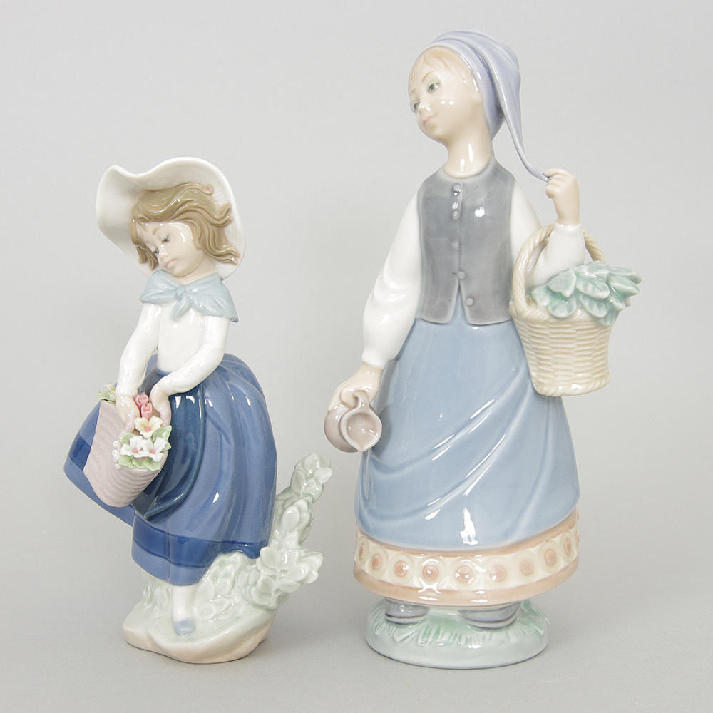 FIGURINER, 2 stycken, flickor, Lladro.