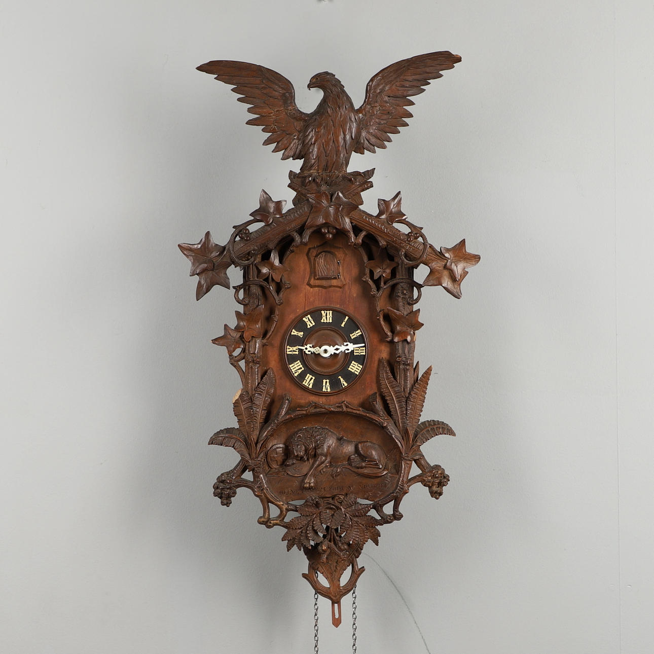 BLACK FOREST CUCKOO CLOCK.