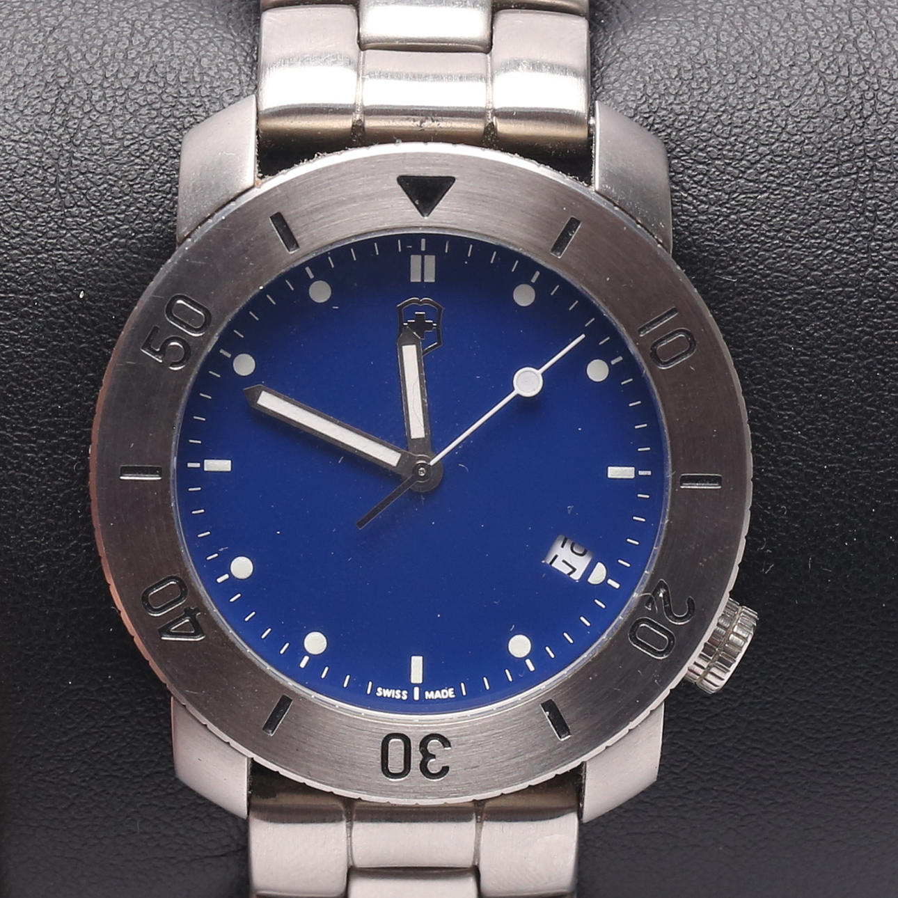 BRACELET WATCH, Victorinox.