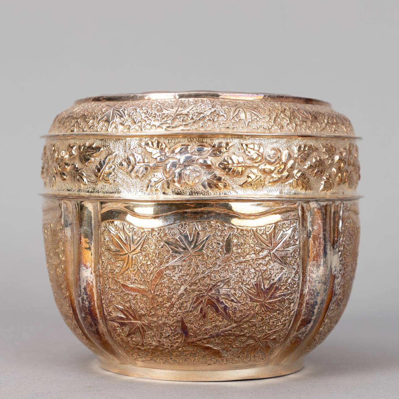 Silver vessel, Pakistan, 20th century century.