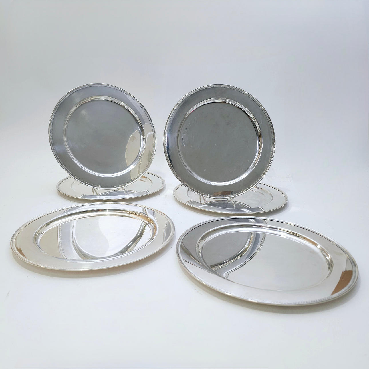 6 PLATOS DE RESPETO EN ALPACA PLATEADA.