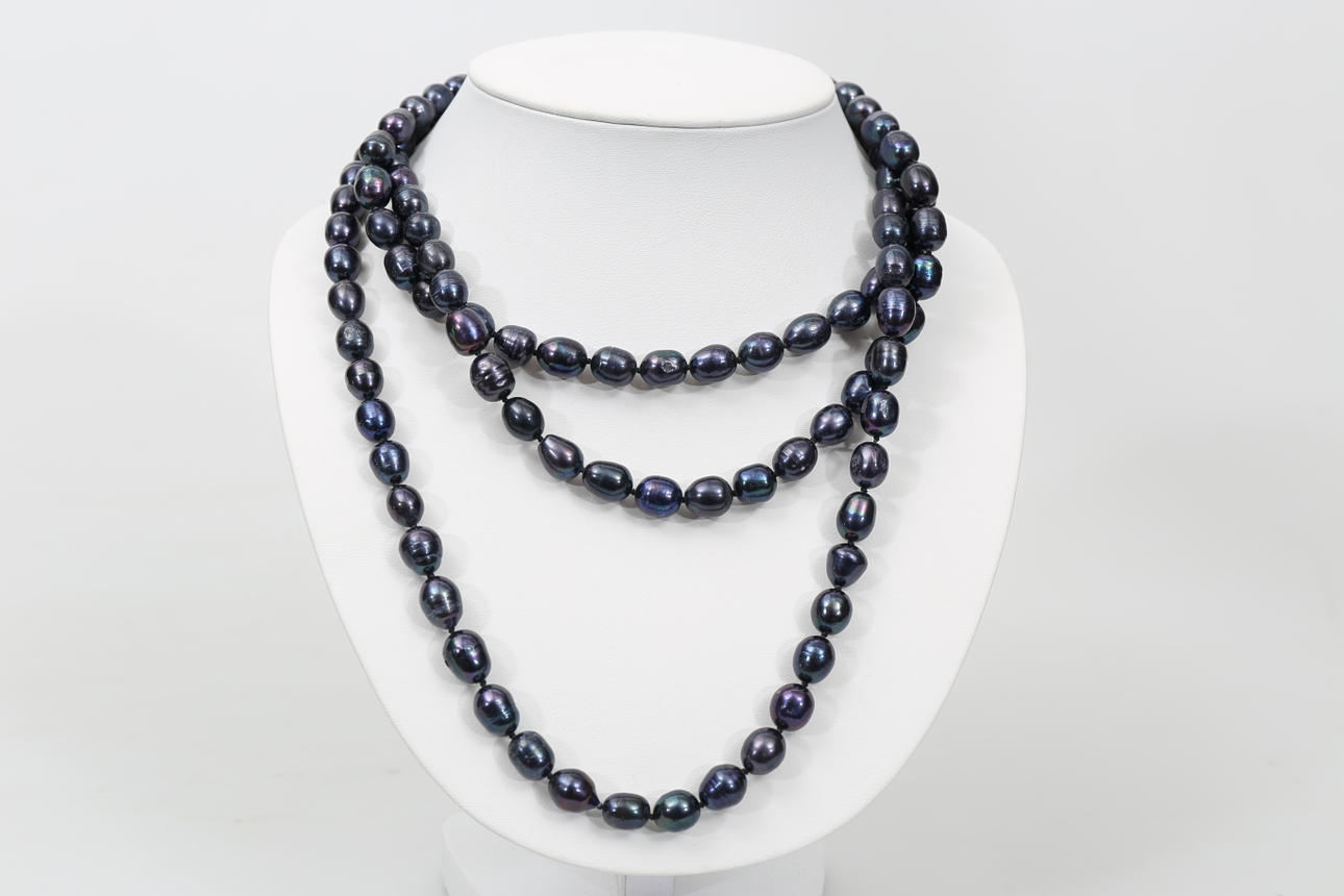 HALSBAND, svarta sötvattenspärlor, 2000-tal.