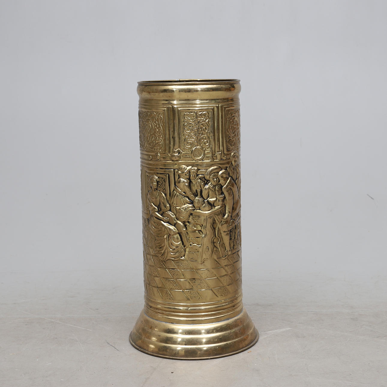 REGENSCHIRMSTÄNDER, Messing, 20. Jahrhundert.