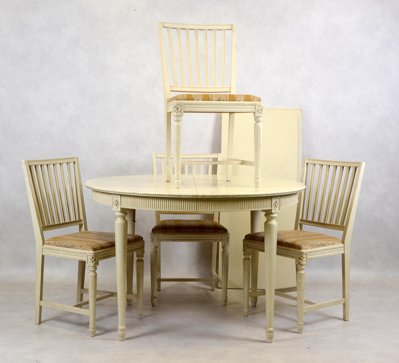 MATSALSGRUPP, Gustaviansk stil, 5 delar.