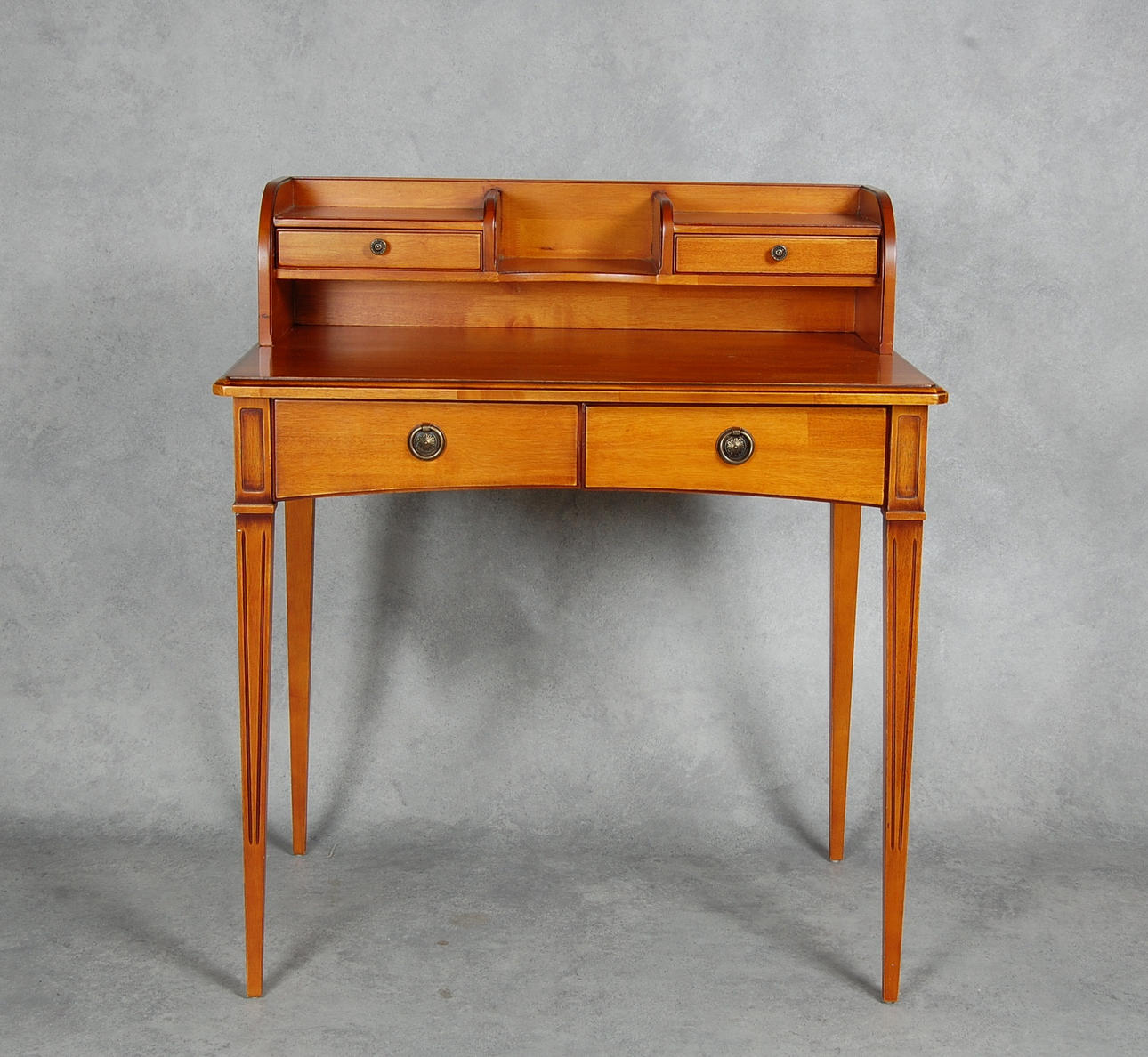 DAMARBETSBORD, Engelsk stil, 1900-tal.