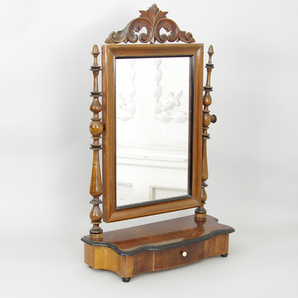 PIGTITTARE, mahogny, 1800-tal.