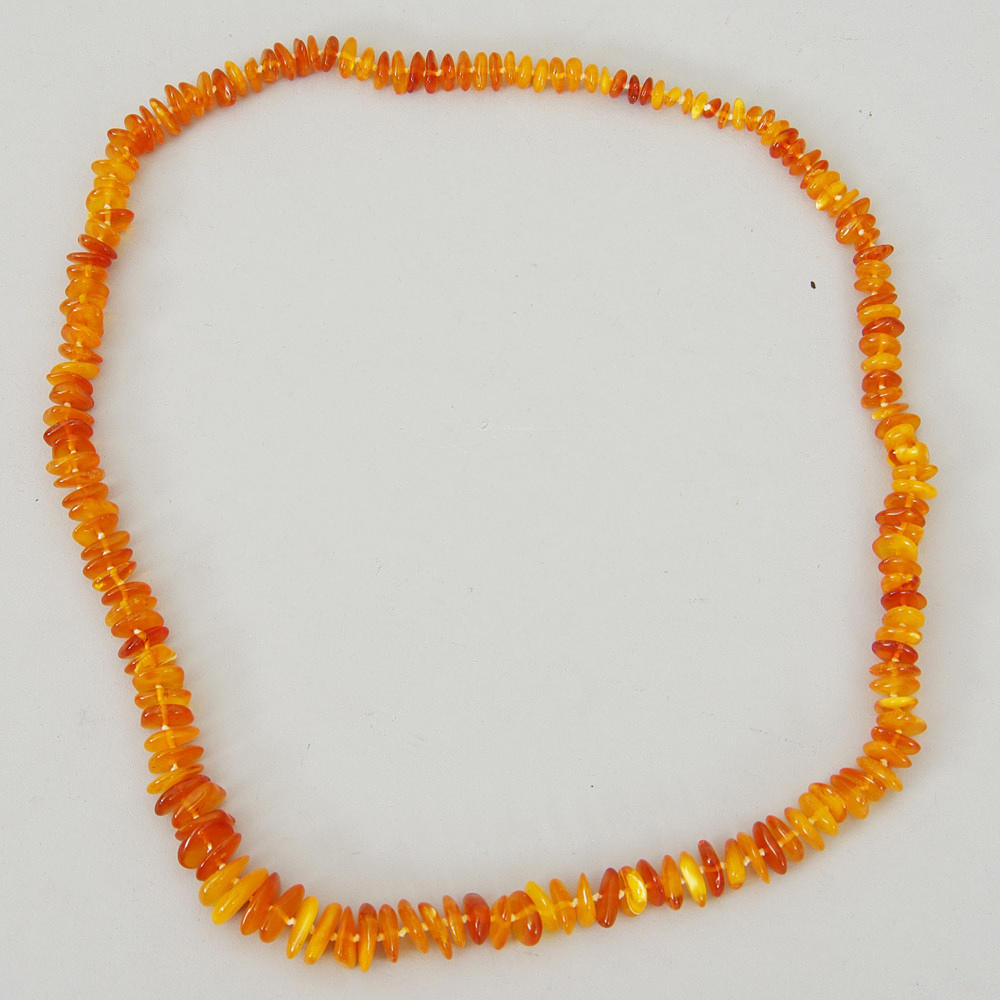 HALSBAND, bärnsten.