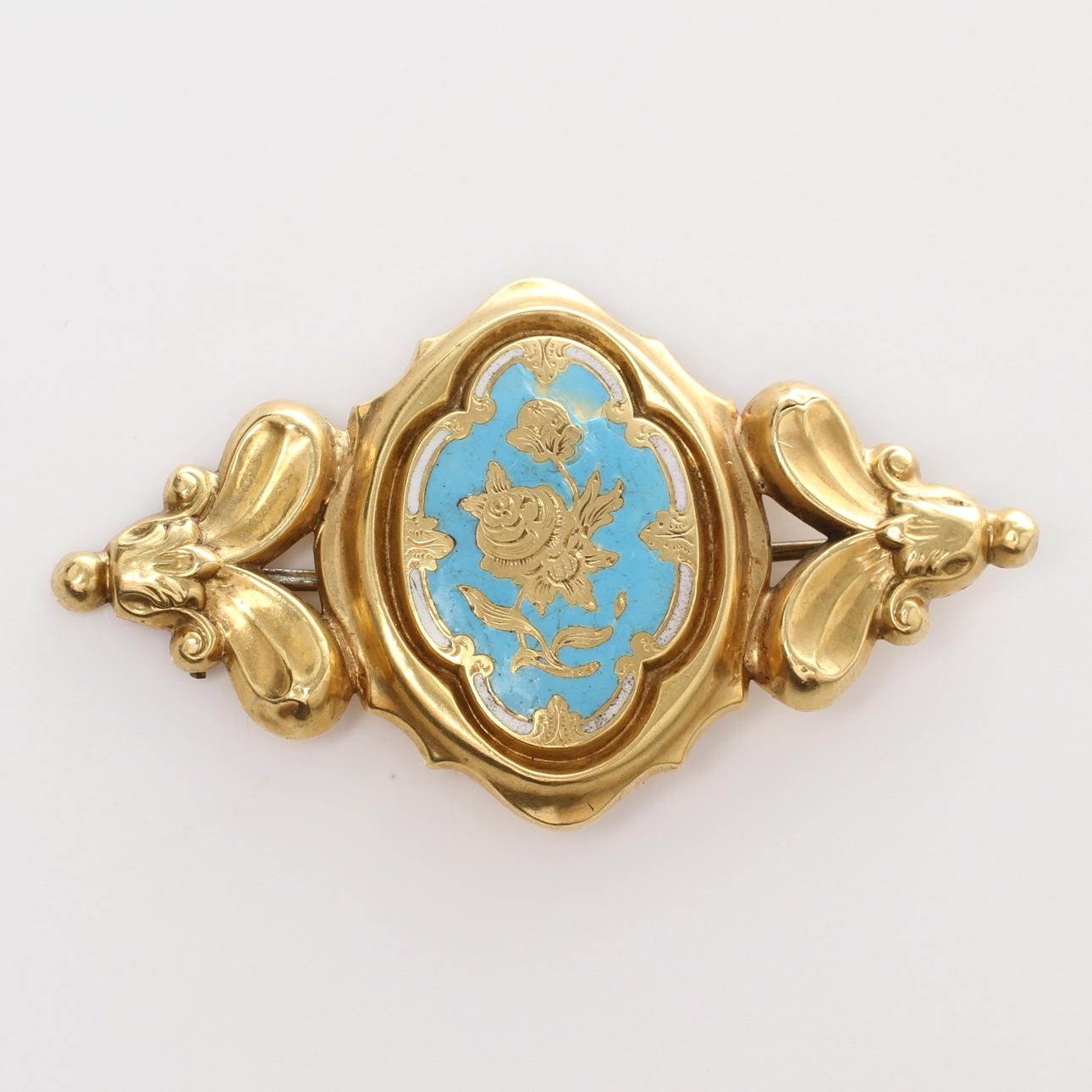 BROSCH, 18k guld med emaljdekor, Gustaf Möllenborg Stockholm 1849.