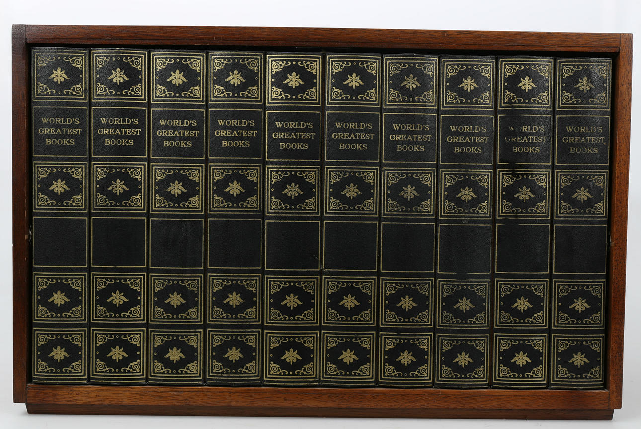 BARSKÅP, trä, vägghängt, "Worlds Greatest Books", Japan, 1900-talets andra hälft.