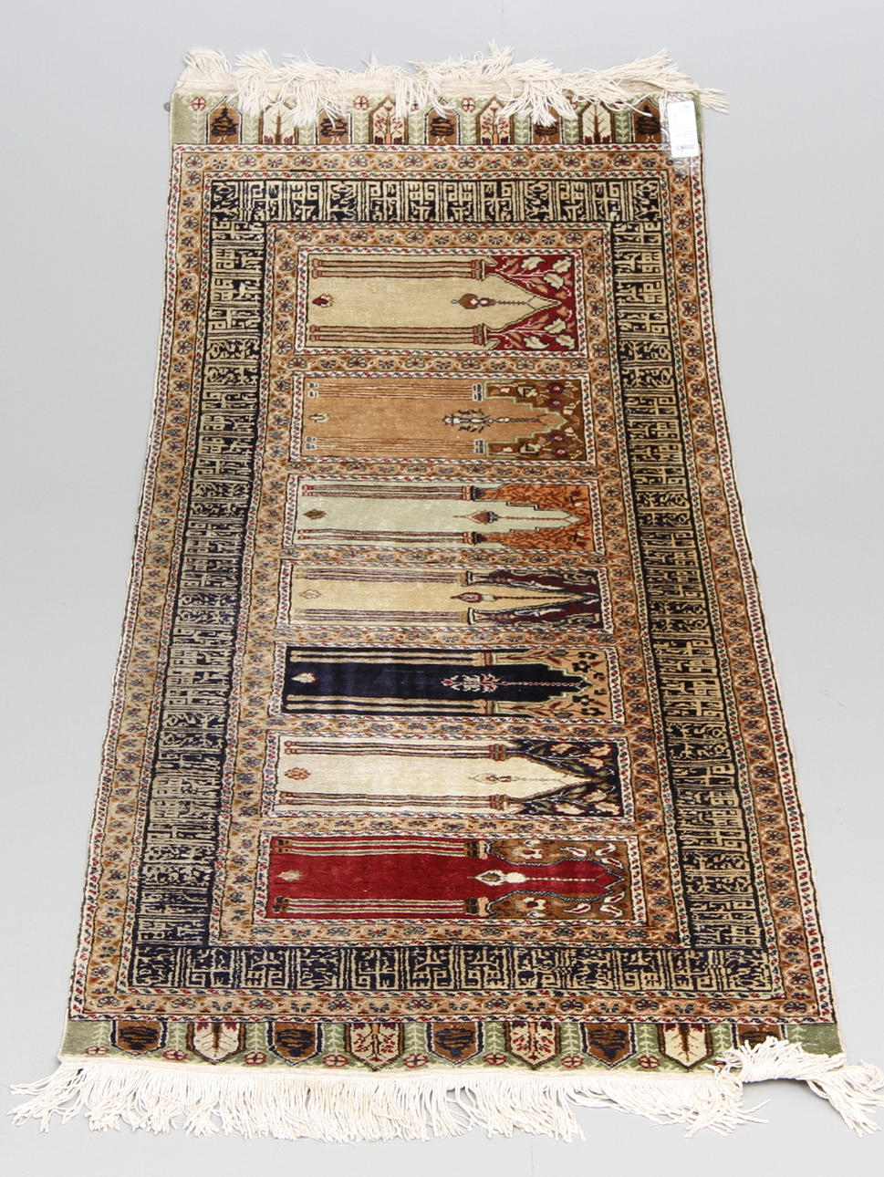 MATTA, orientalisk bönematta, 198 x 85 cm.