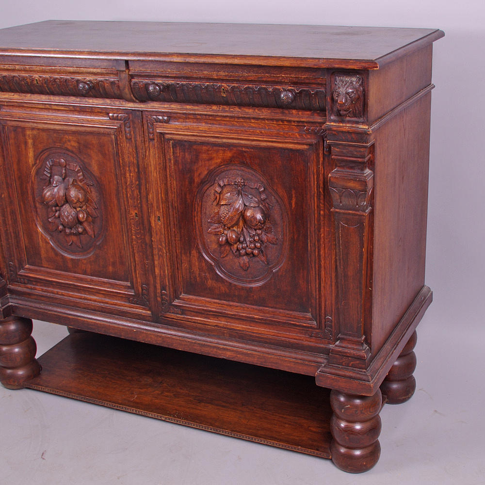 SKÅP, ek, barockstil.