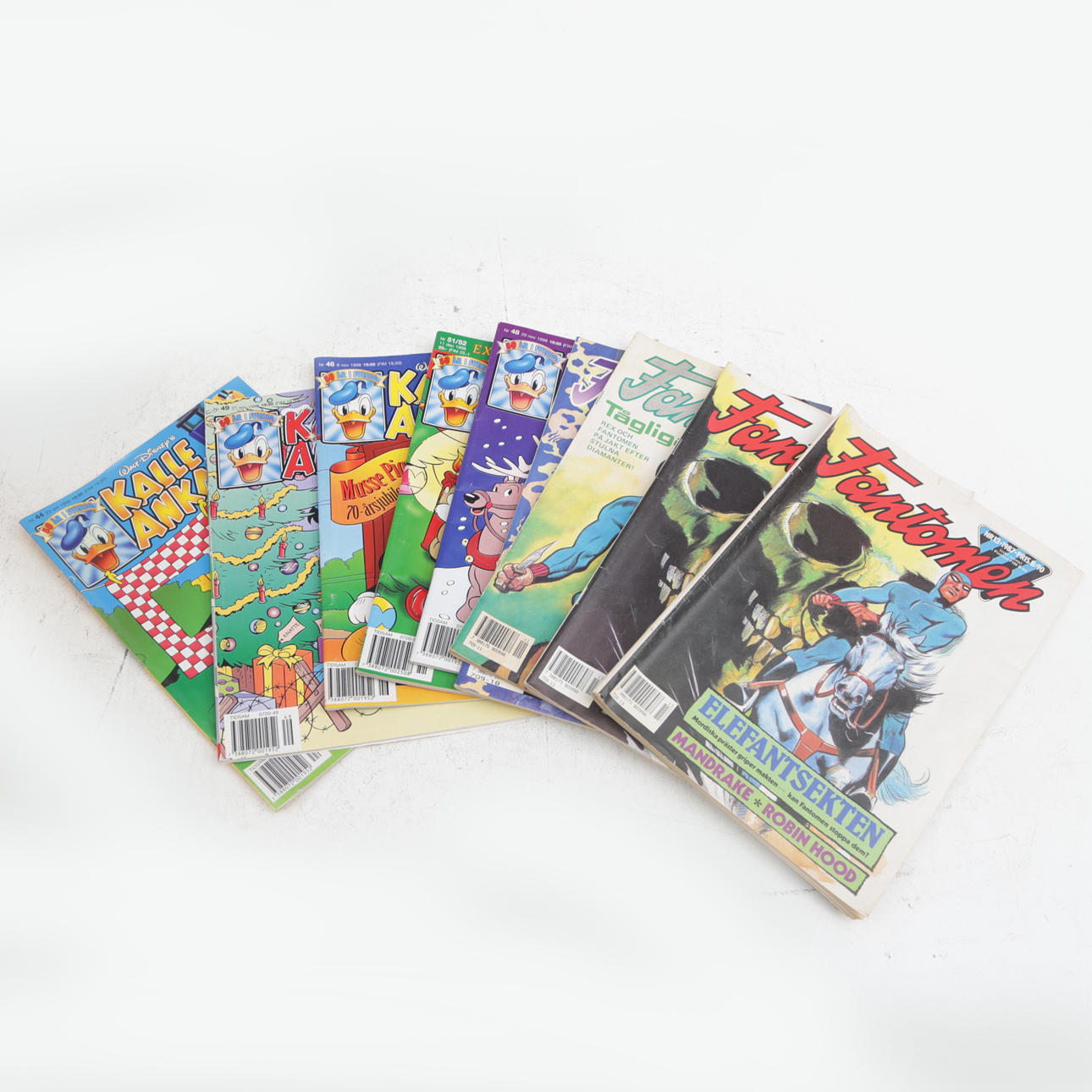COMIC MAGAZINES, large quantity, Donald Duck, The Phantom and more ...