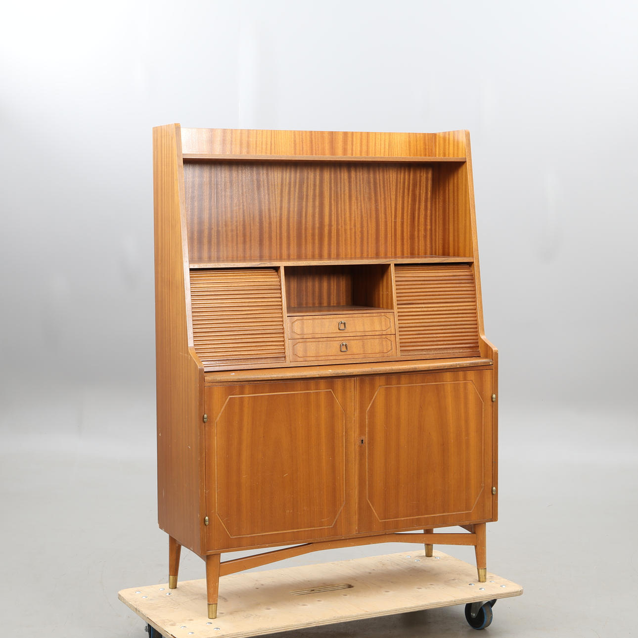 Bücherschrank mit Schreibtisch, 1960er.