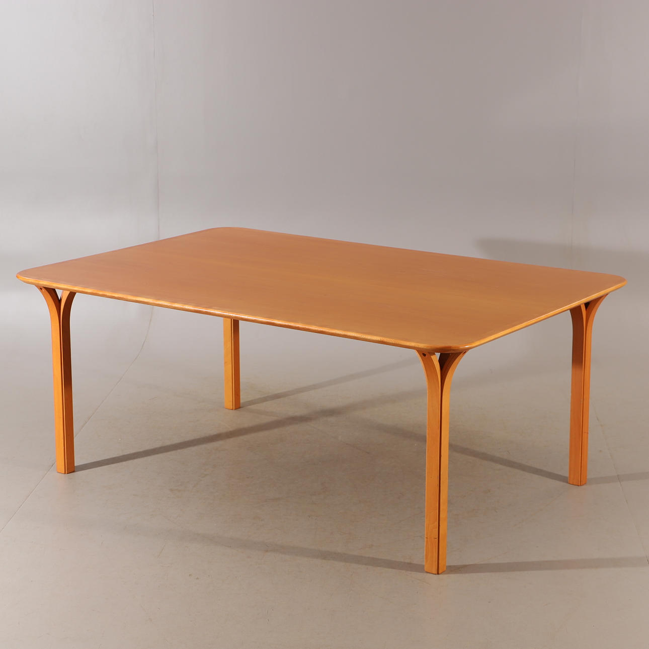 DINING TABLE, book, Iform, Malmö, 1999.