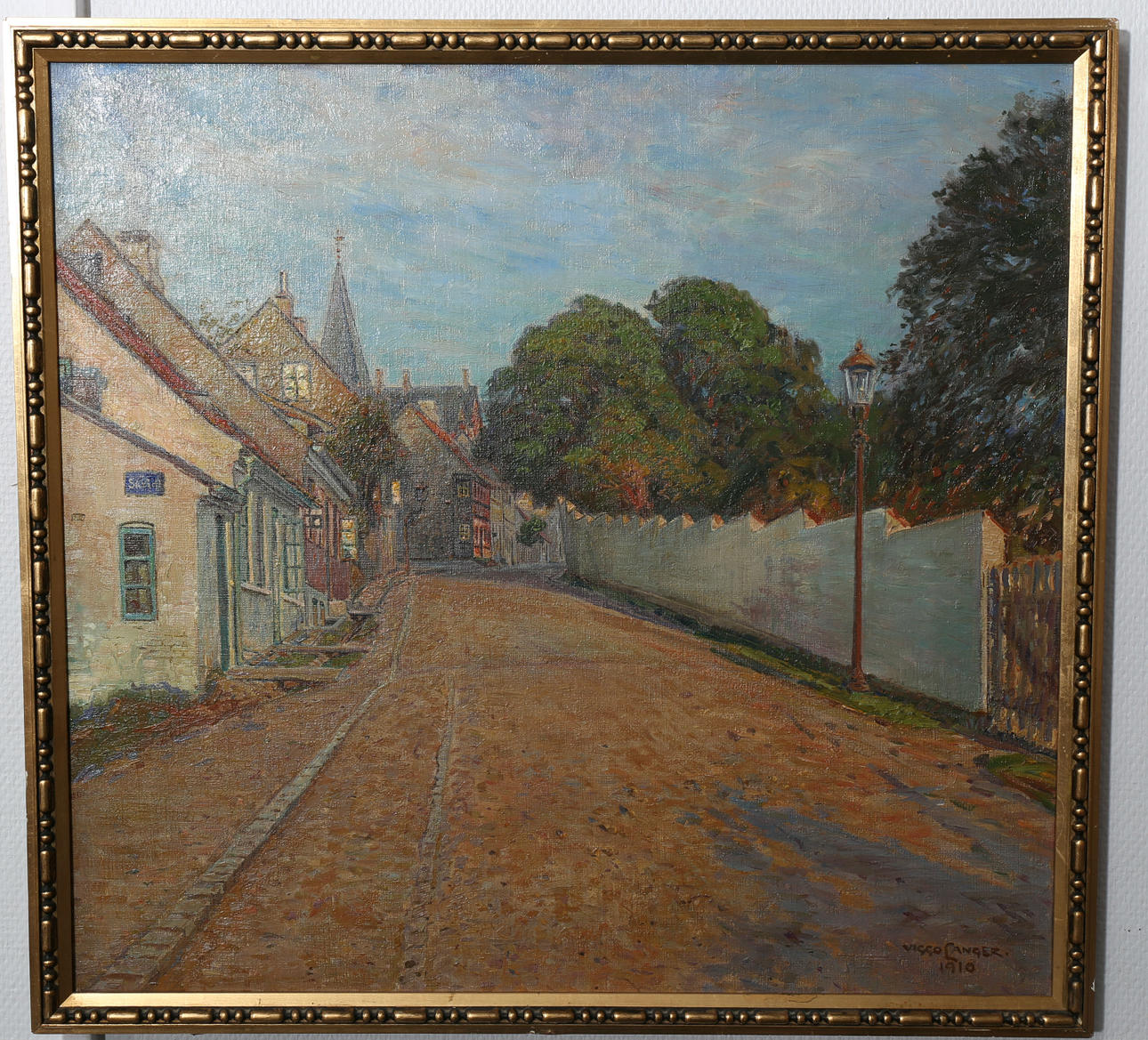 VIGGO LANGER. Olja på duk, Bygata, signerad, daterad 1910.