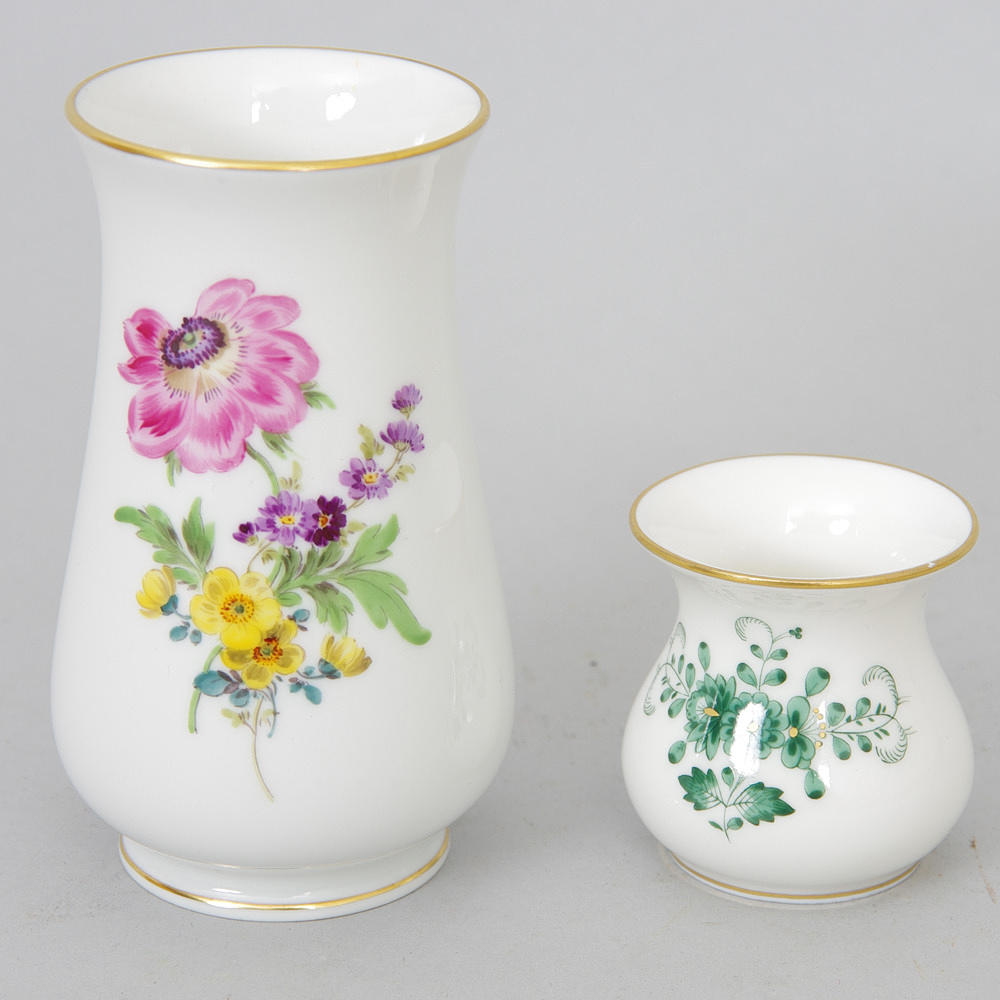 VASER, 2 stycken, porslin, Meissen.