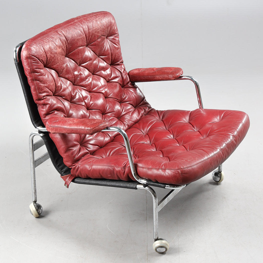 BRUNO MATHSSON. "Karin", fåtölj, Dux, 1970-tal.