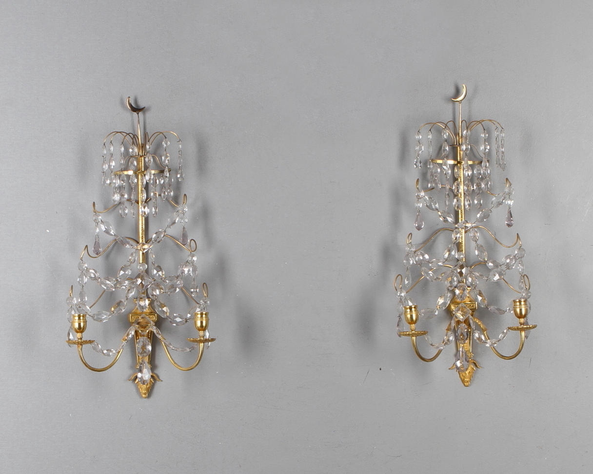 VÄGGAPPLIQUER 1 par, förgylld mässing, gustaviansk stil, 1800-tal.