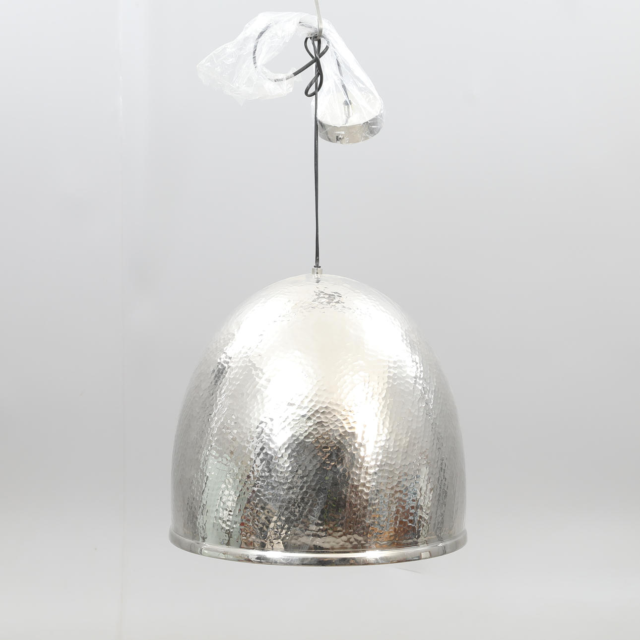 TAKLAMPA, metall, THG Home interiör.