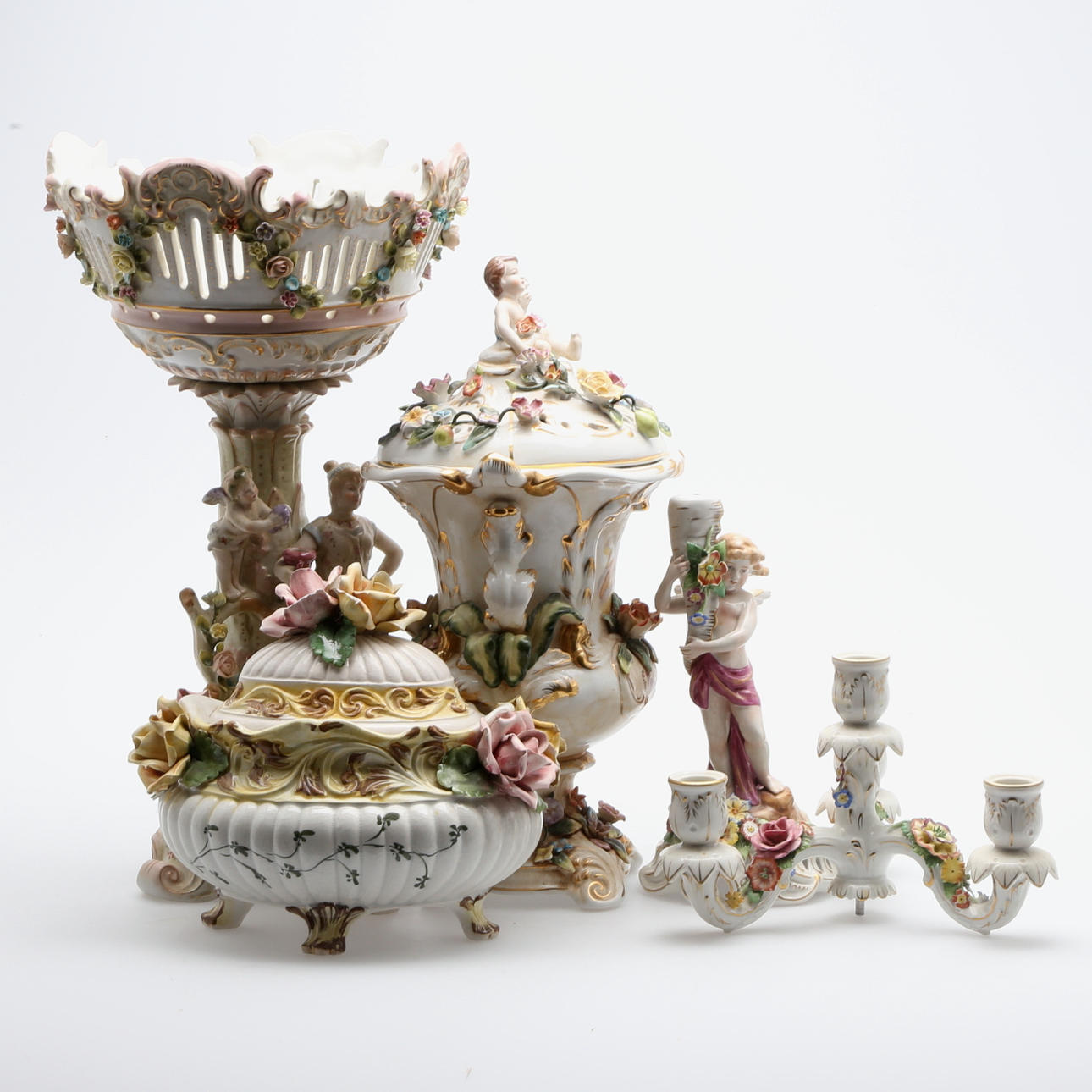 DIVERSE PORSLIN, 4 delar, 1900-talets andra hälft.