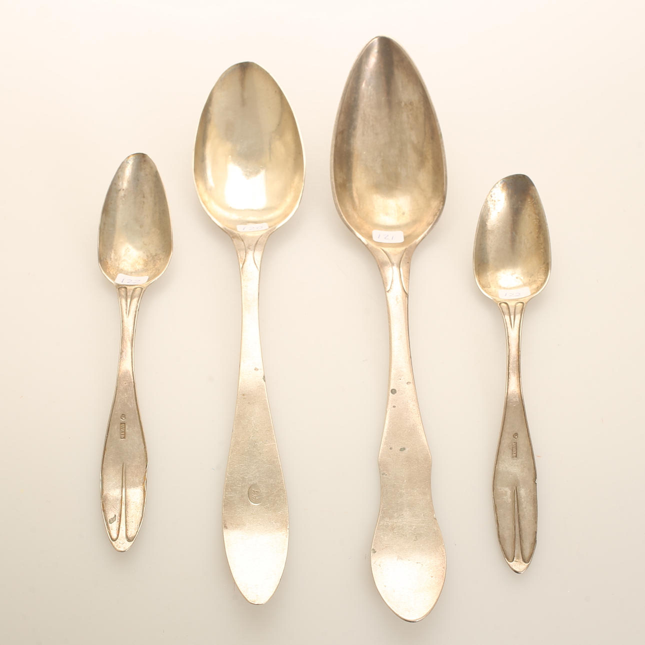 REWARD SPOONS, 2 pieces, and 2 teaspoons, silver. Given to blacksmiths operating Börsjö Bruk.