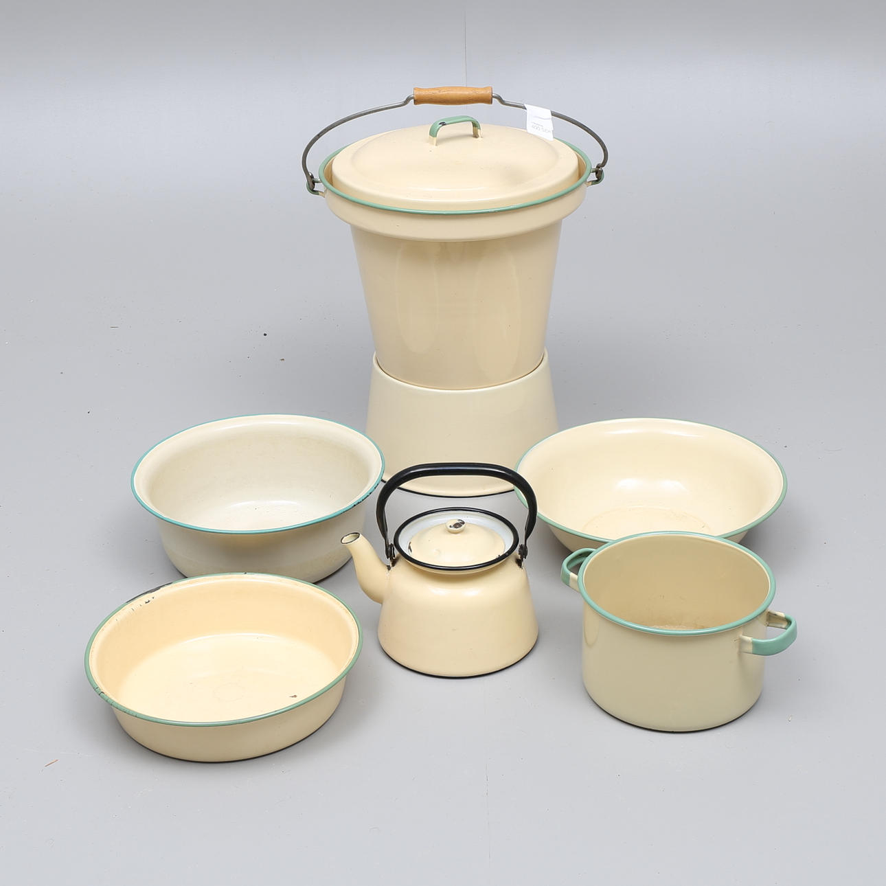 EMALJERADE BUNKAR, POTTA. 6 delar, Kockums m m.