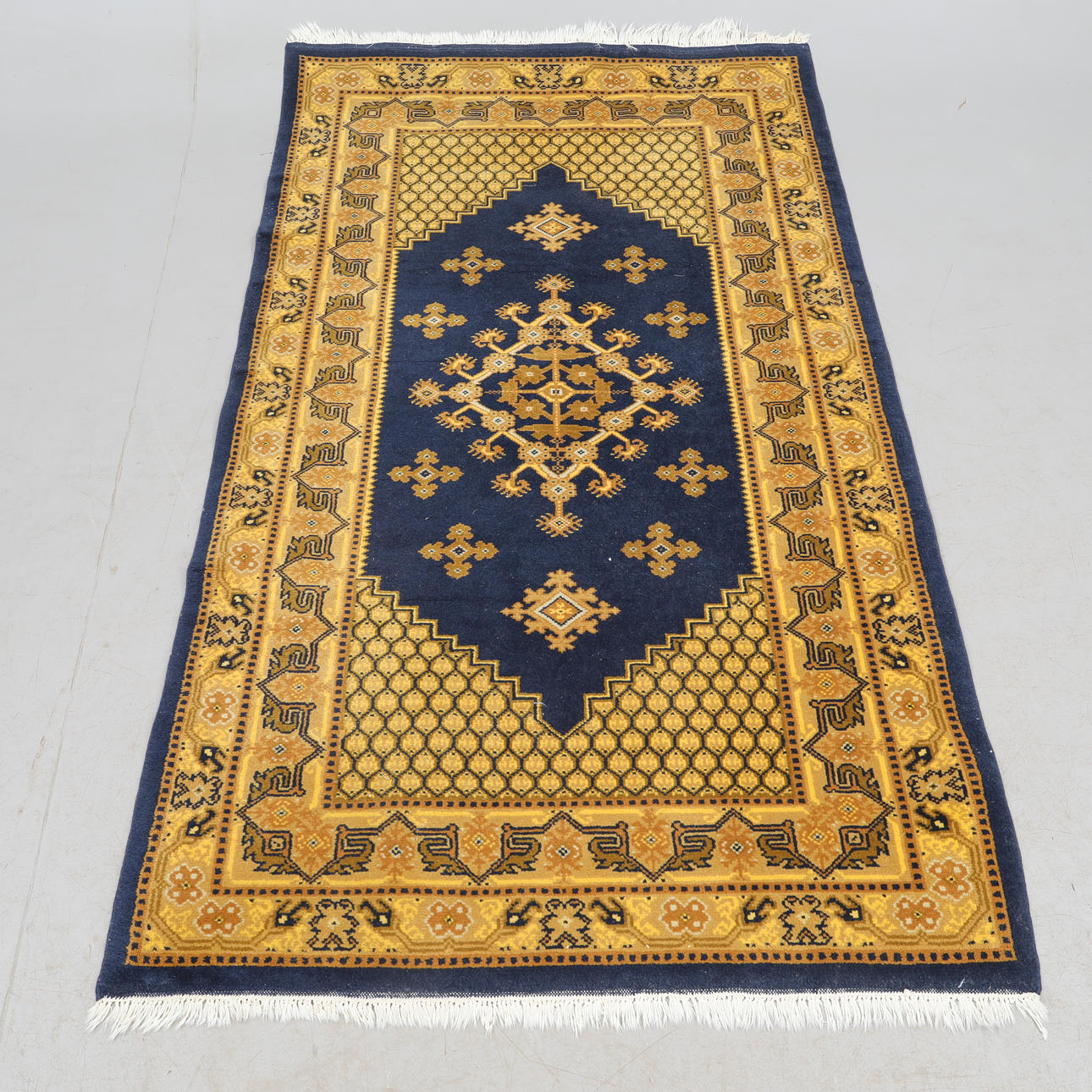 TEPPICH, Oriental,119 x 188 cm.