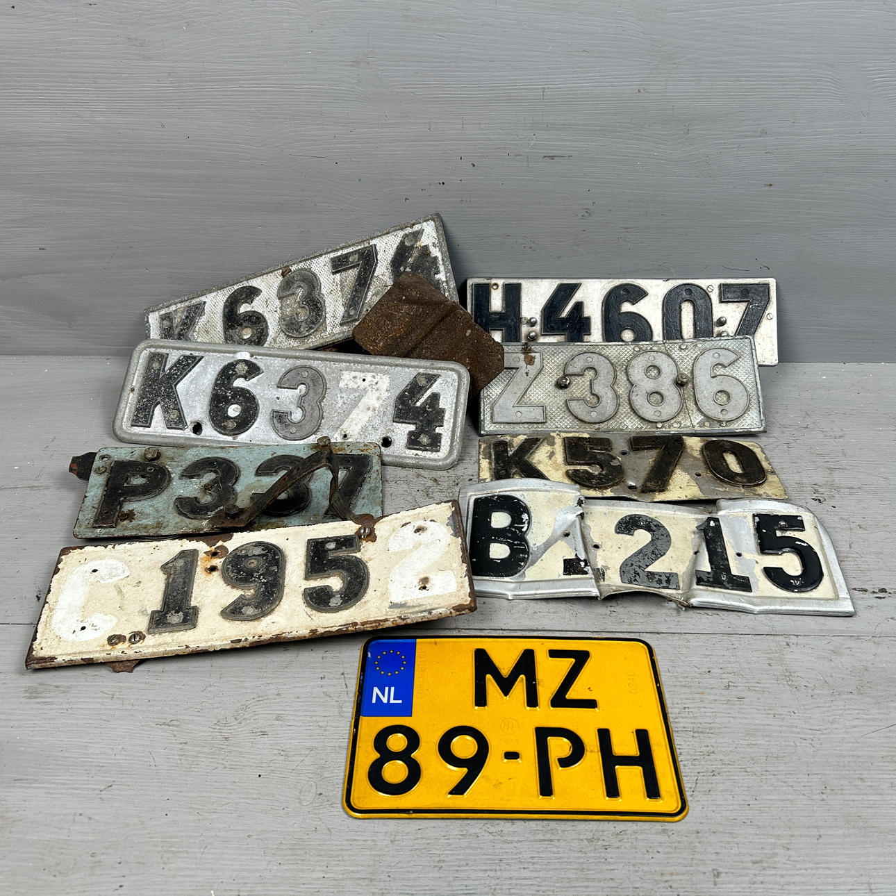 ÄLDRE REGSKYLTAR, 10 delar.