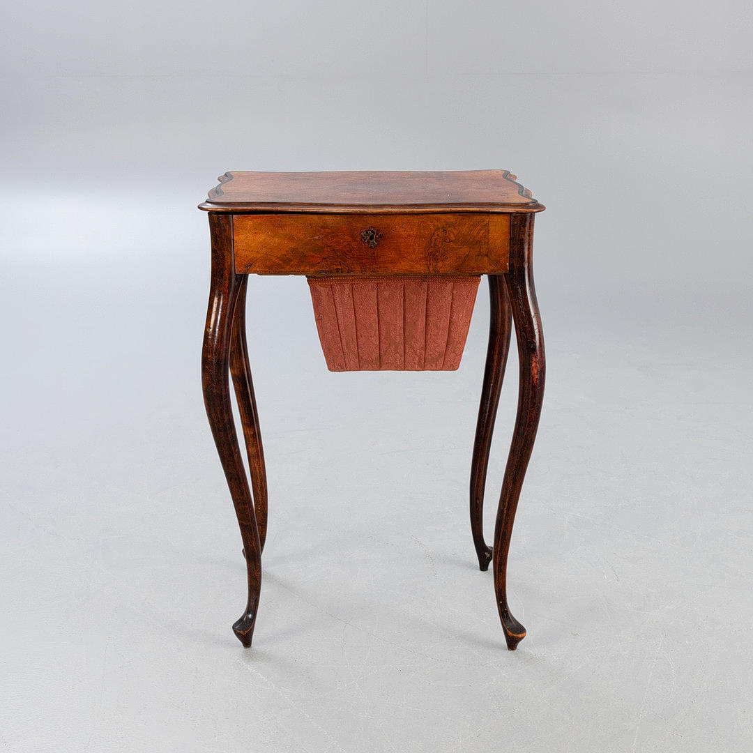 Sewing table, Germany, 19th century.