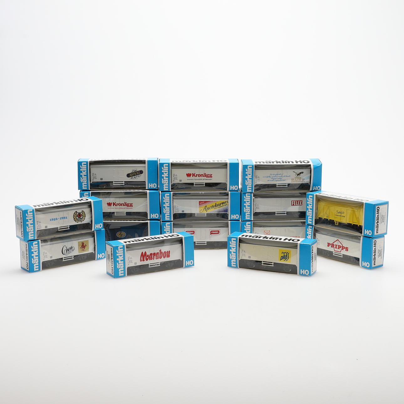 MÄRKLIN, HO, HULTMAN SAMLARMODELLER, 15 STYCKEN.