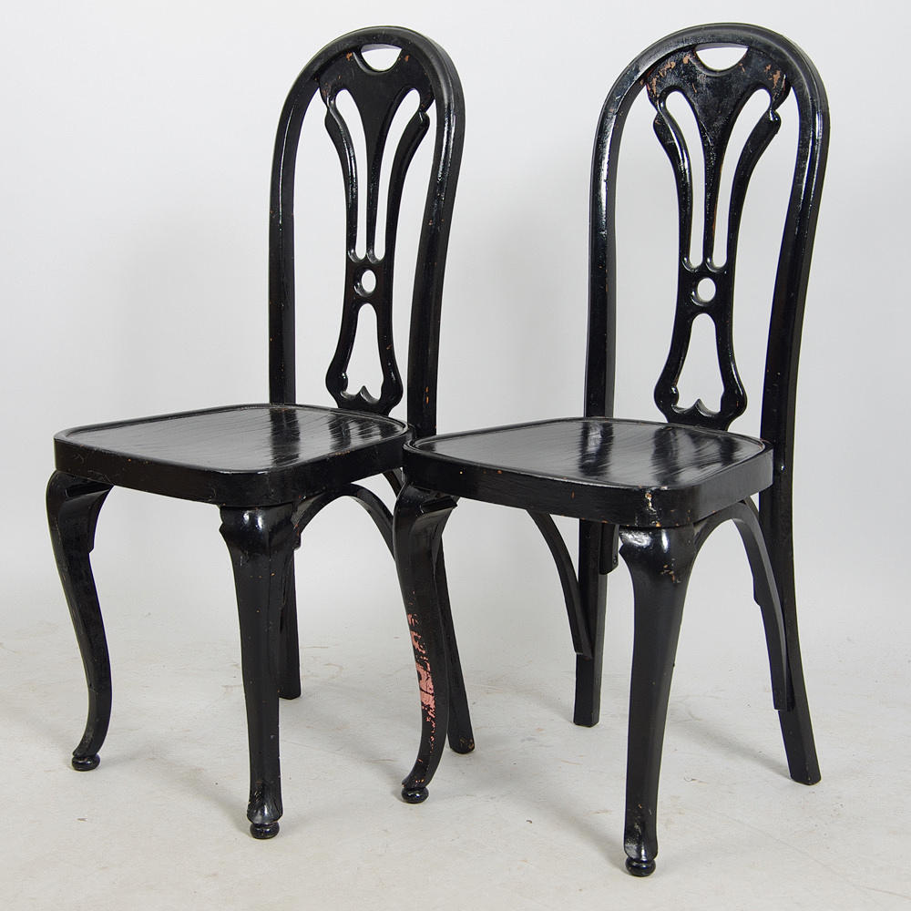 STOLAR, 1 par, svartmålade, jugend.