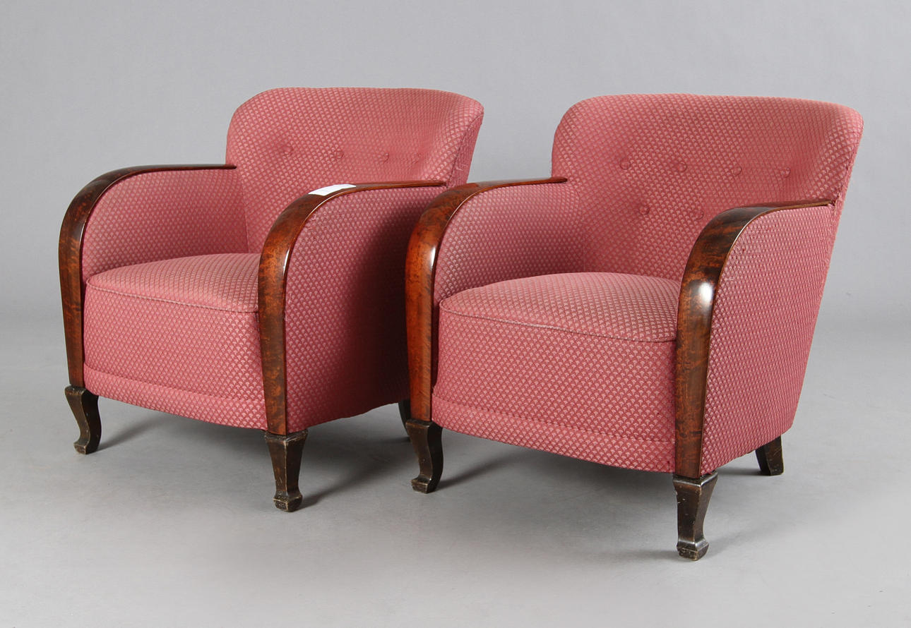 FÅTÖLJER, ett par, 1930/1940-tal.