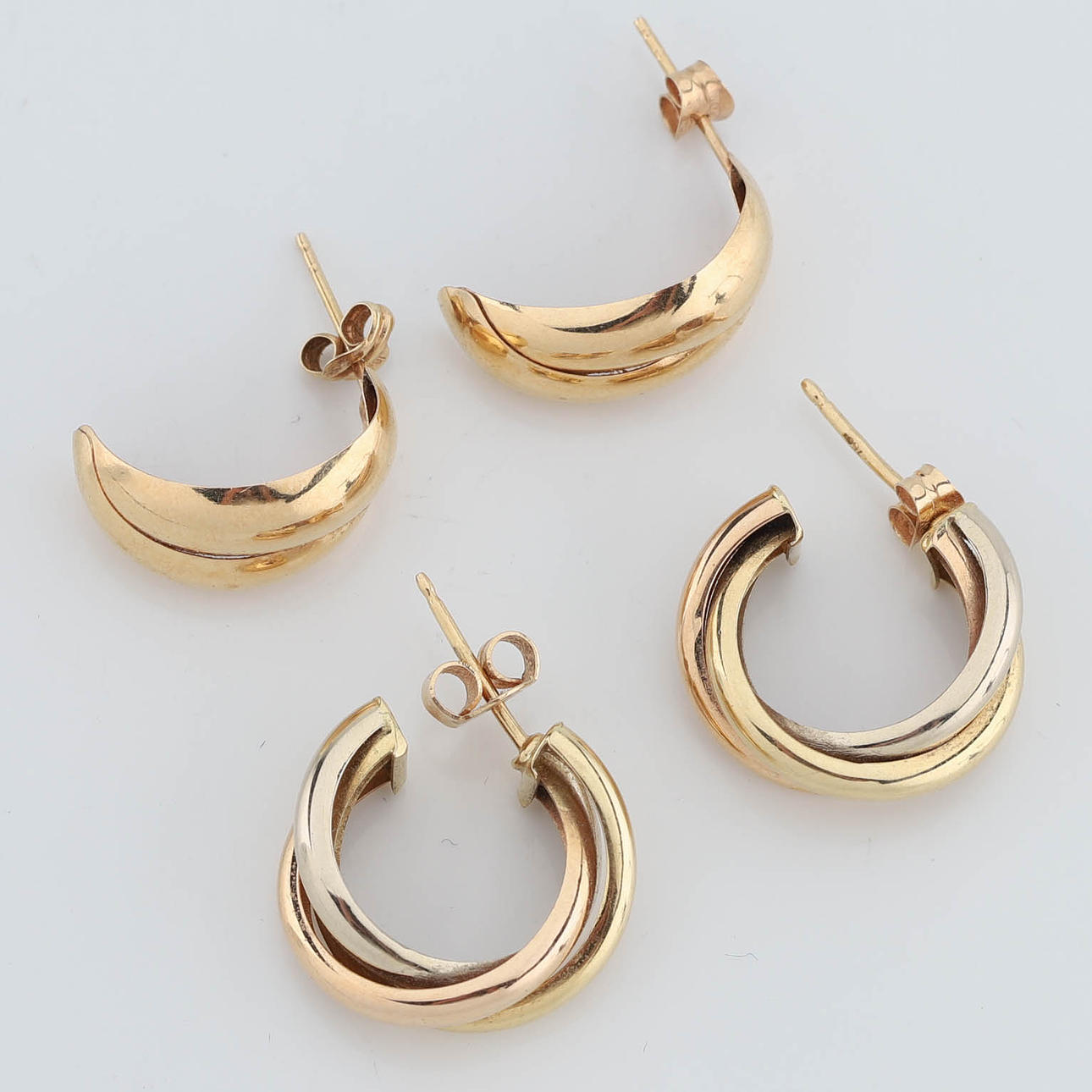 ÖRHÄNGEN 2 par, 18K guld/vitguld, creoler.