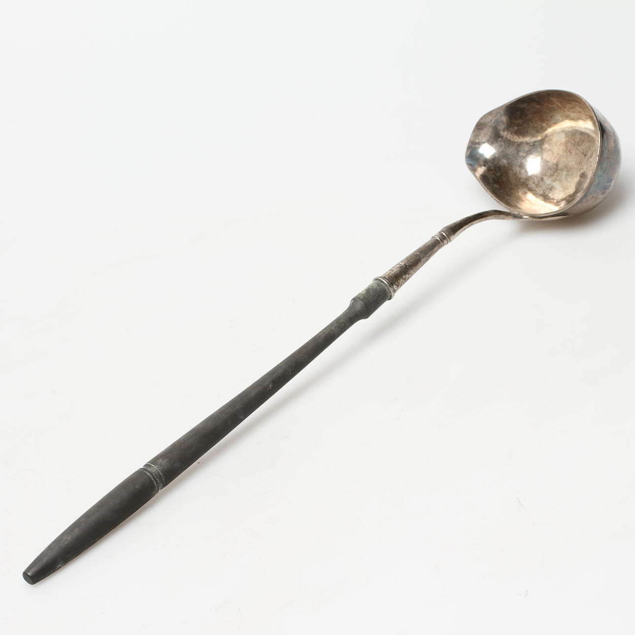 SOPPSLEV, silver med träskaft, Nils Hendeberg, Hälsingborg, 1838.